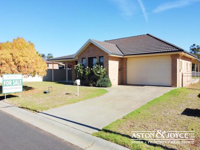 7 Huckel Close, NSW 2810
