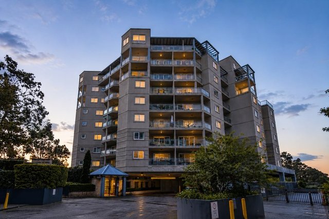 302/5 City View Road, NSW 2120