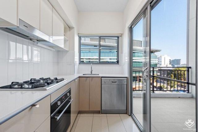 717/8 Hurworth Street, QLD 4006