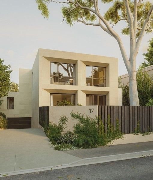 12 Canberra Road, VIC 3142