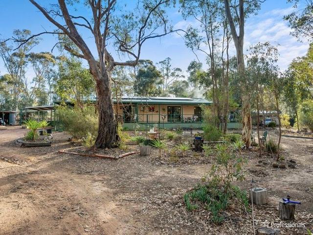 42 Dillion Court, VIC 3465