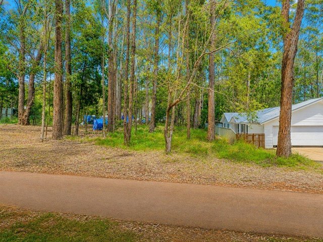 9 Meadstone Street, QLD 4184