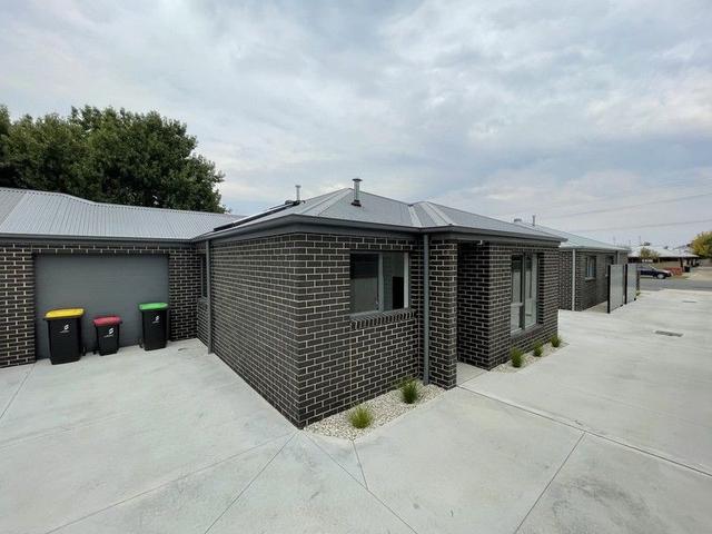 2/121 Sobraon Street, VIC 3630