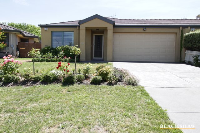 35 Unwin Avenue, NSW 2619