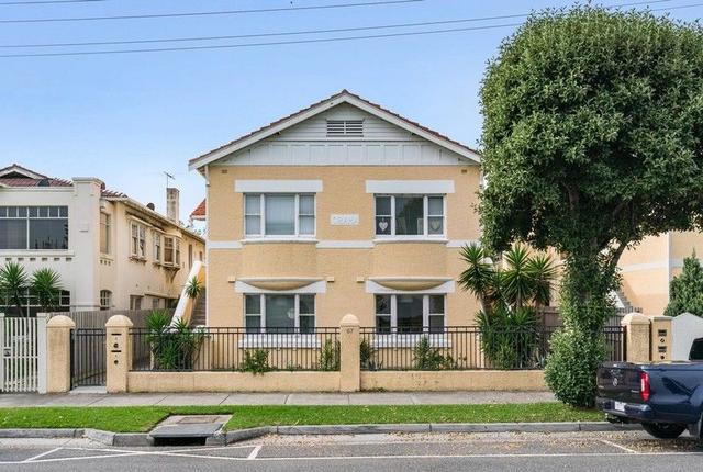 4/67 Marine Parade, VIC 3184