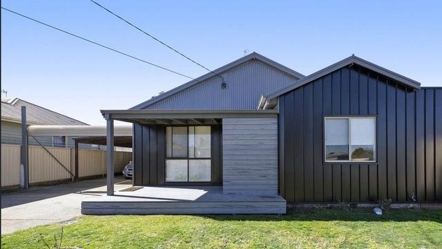 5 Collins Ave, VIC 3356