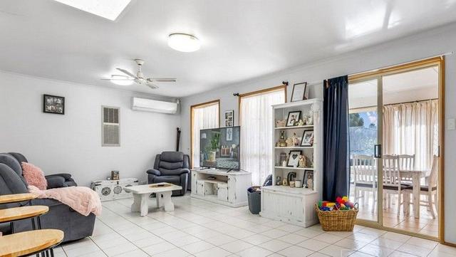9 Millikan Court, SA 5114
