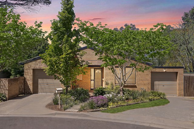 11 McGowen Close, ACT 2615