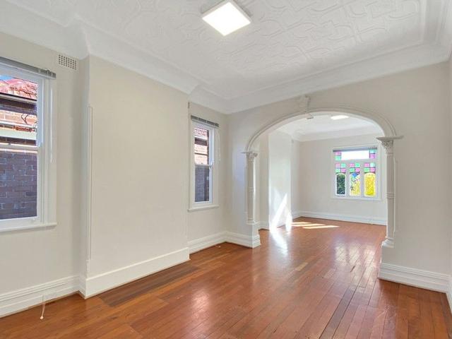 4 Macauley Street, NSW 2040