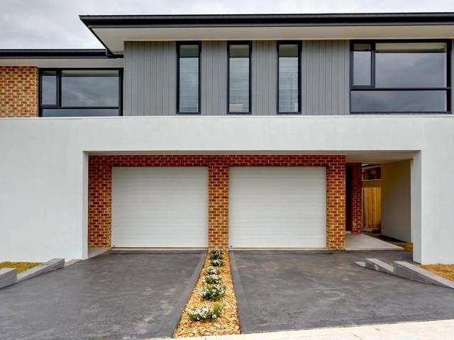 33b Buckingham Loop, NSW 2570