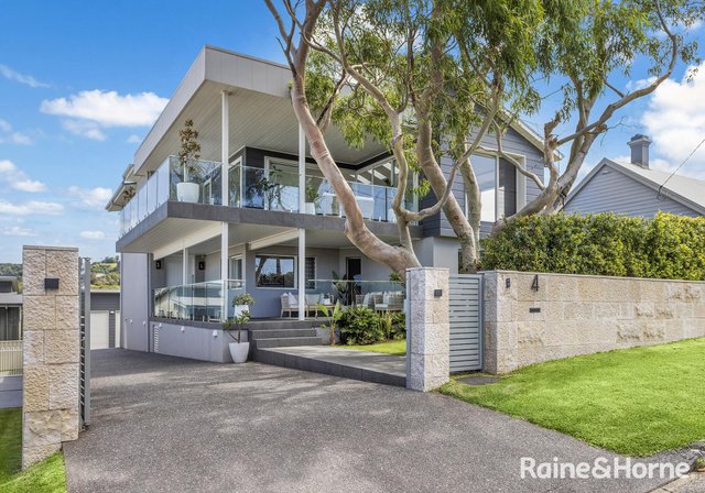 4 Seaview Street, NSW 2533