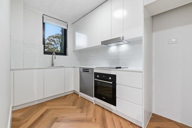 2/25 Charles Street, NSW 2046