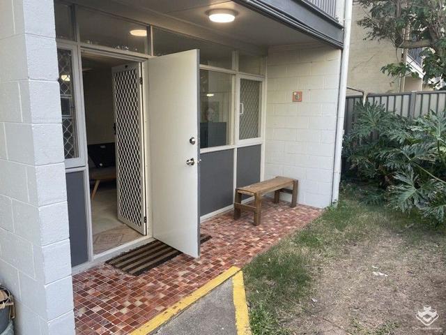 3/3 Margaret Avenue, QLD 4218
