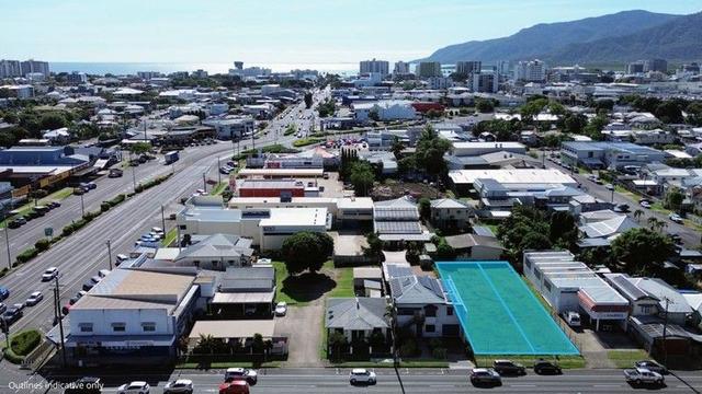 310-312a Severin Street, QLD 4870