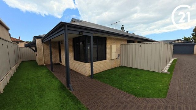 2/30 Queensbury Street, WA 6230