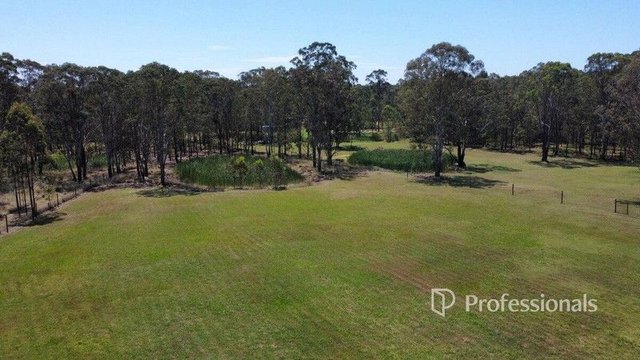 9 Glenidol Road, NSW 2765