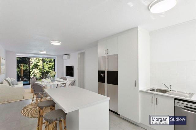 1/572 Newcastle Street, WA 6005