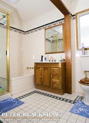 Bathroom (2007-05-03)