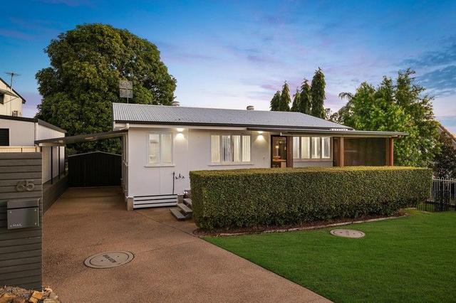 65 Brecknell Street, QLD 4700