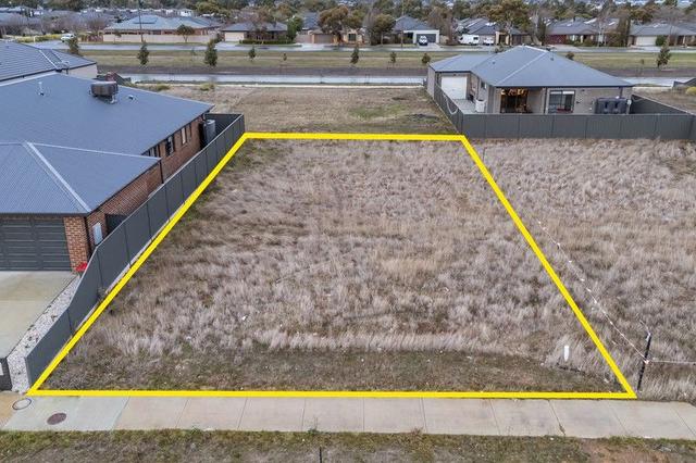 22 Cropley Street, VIC 3350