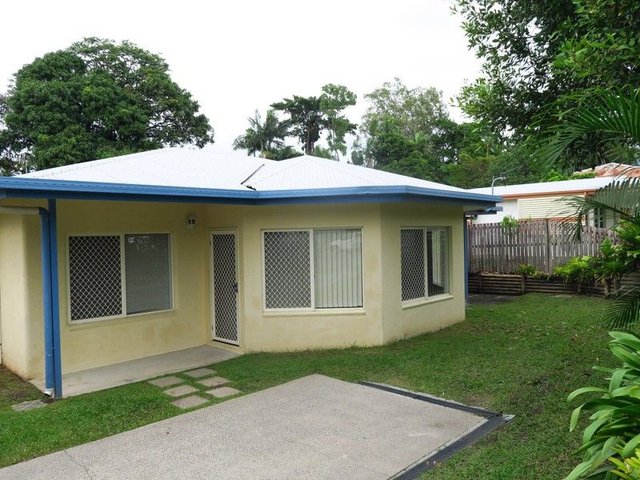 1/9 Glenlea Street, QLD 4870