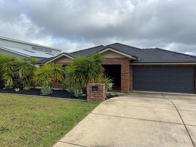 38 Deakin Avenue, NSW 2650