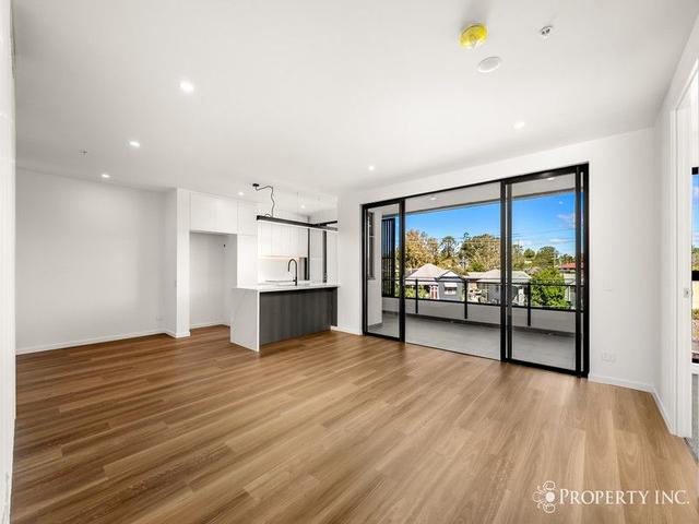 202/52 Mayhew St, QLD 4075