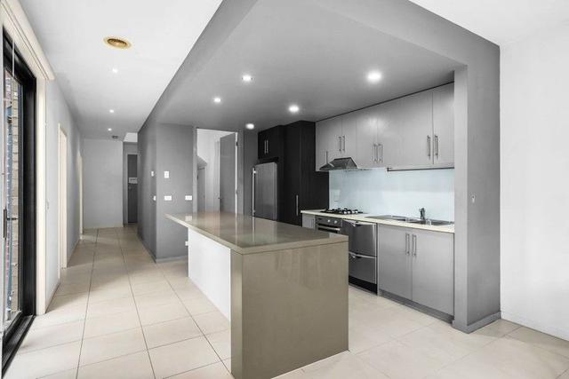 4 Botanic  Drive, VIC 3169