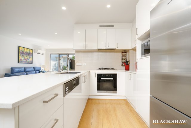 30/90 John Gorton Drive, ACT 2611
