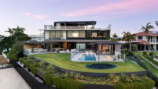 24 Winch Court, QLD 4218