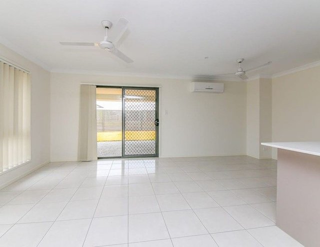 2/2 Electra Street, QLD 4209