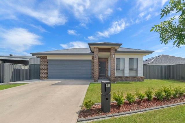 11 Ballyneal Cres, NSW 2321