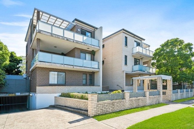 2/34-36 Napier Street, NSW 2150