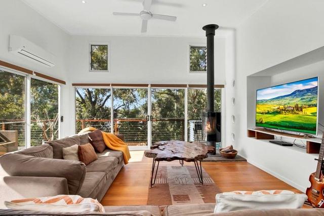 11 Koonwarra Pde, QLD 4184