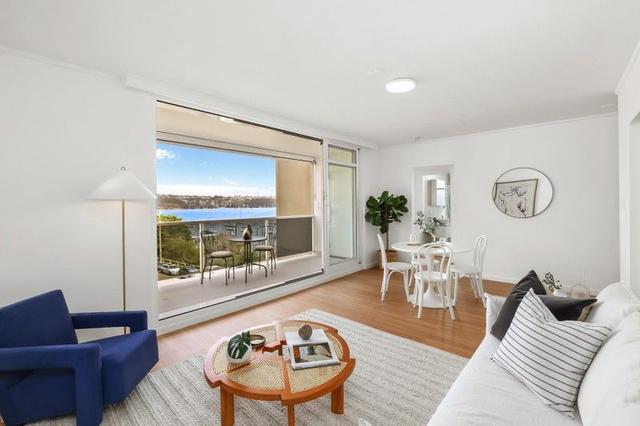 11/13 East Esplanade, NSW 2095