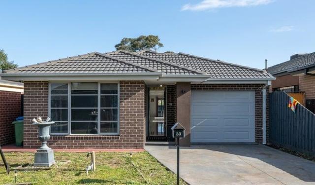 33 The Glade, VIC 3976