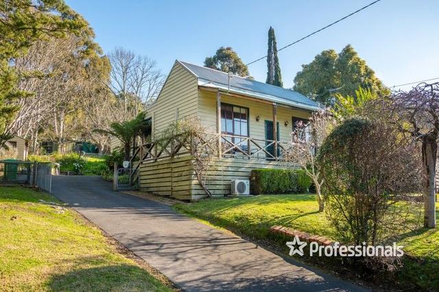 12 Crescent Road, VIC 3797