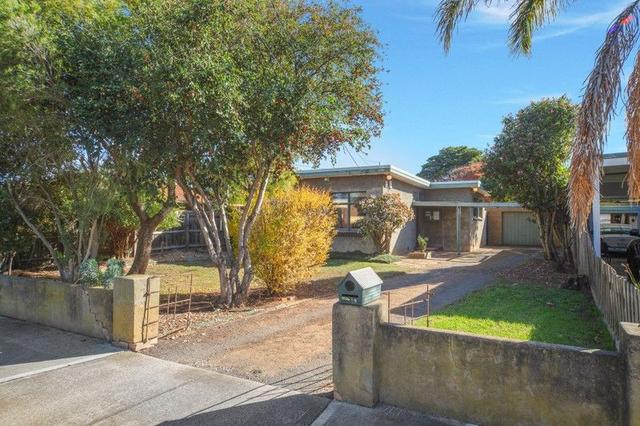 12 Scotsburn Grove, VIC 3030