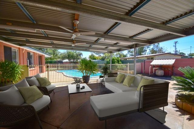 4 Poeppel Gardens, NT 0870