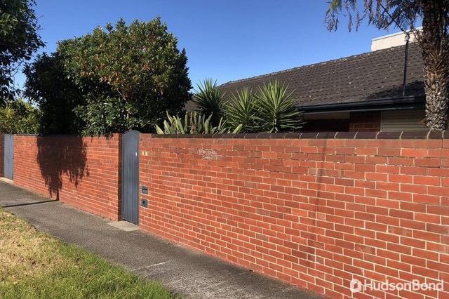 2/11 Windsor Avenue, VIC 3149