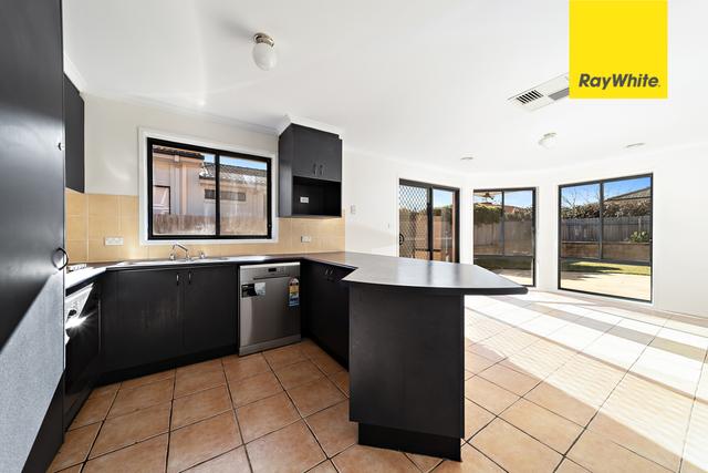 4 Higham Place, ACT 2615