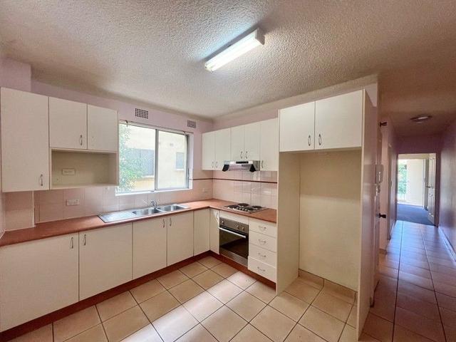 2/33 Harris Street, NSW 2150