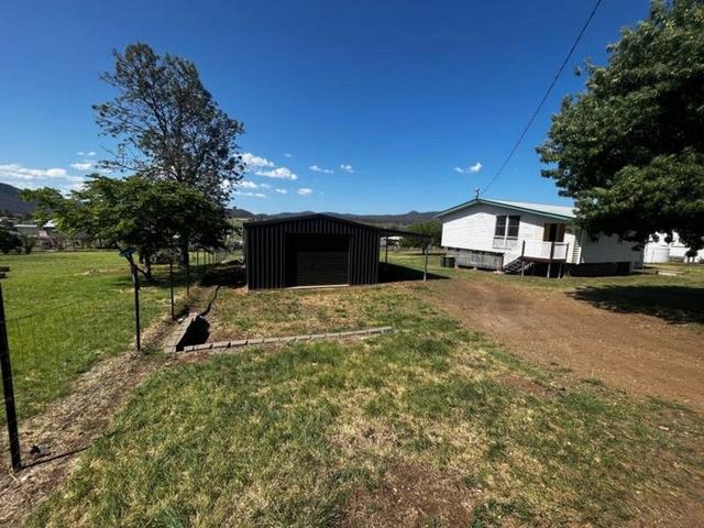 45 Slade Street, QLD 4370