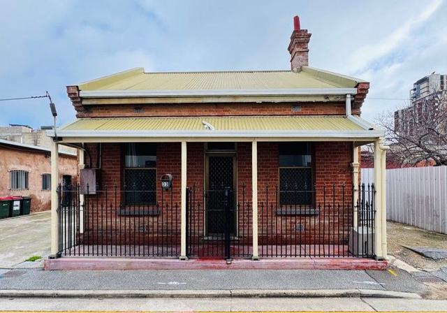 33 Hobson Place, SA 5000