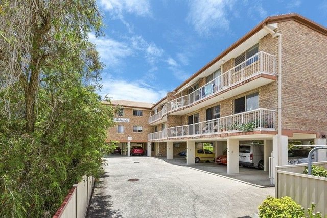8/45 Back  Street, QLD 4216
