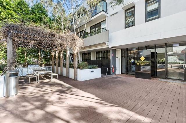 204/26 Barkly Street, VIC 3057