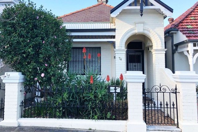 74 Juliett Street, NSW 2204