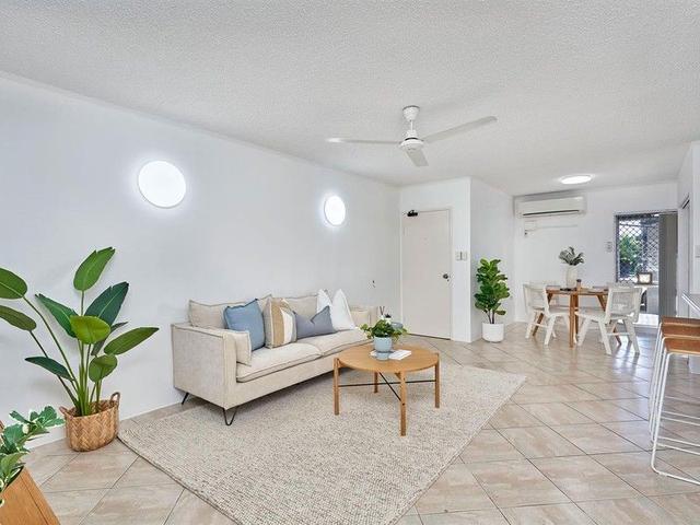 1/11 Balaclava Road, QLD 4870