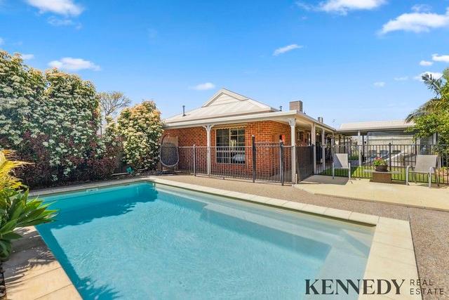 2 Paul Court, VIC 3730