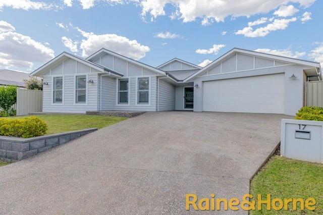 17 Snowy Crescent, NSW 2830